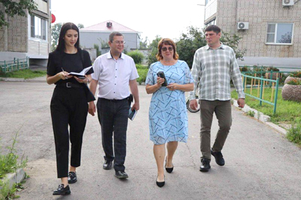  востока в Дружбе